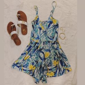 Charlotte Russe Flowing Floral Romper 💙💛